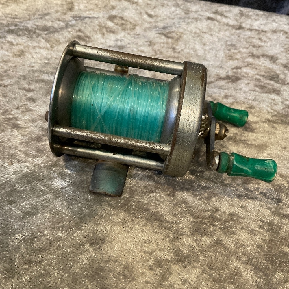 Vintage Pflueger Akron Bait Casting Reel 1893